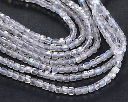 Labradorite (A) Microfaceted Miracle Cube 3mm